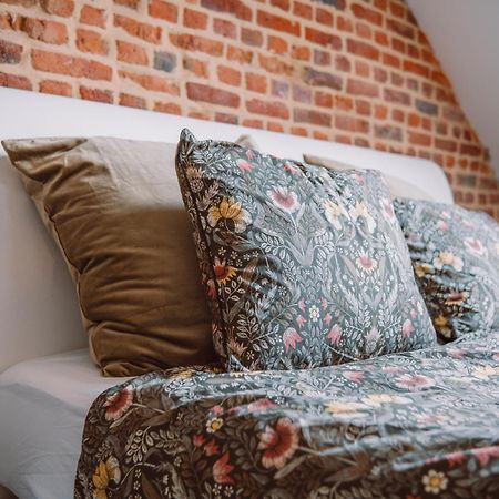 La Tour Obin Bed & Breakfast Philippeville Eksteriør bilde
