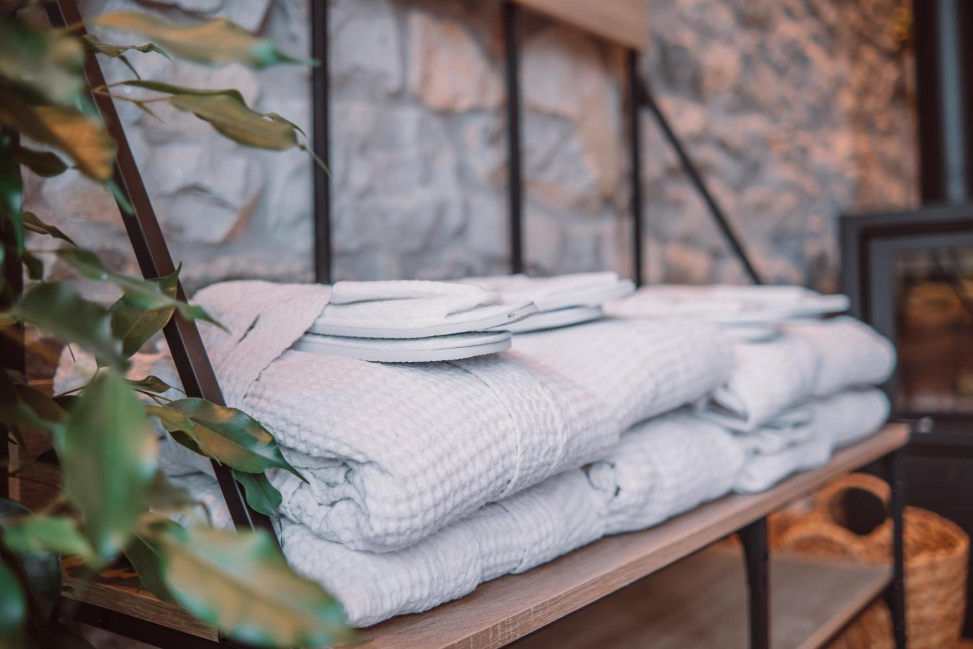 La Tour Obin Bed & Breakfast Philippeville Eksteriør bilde