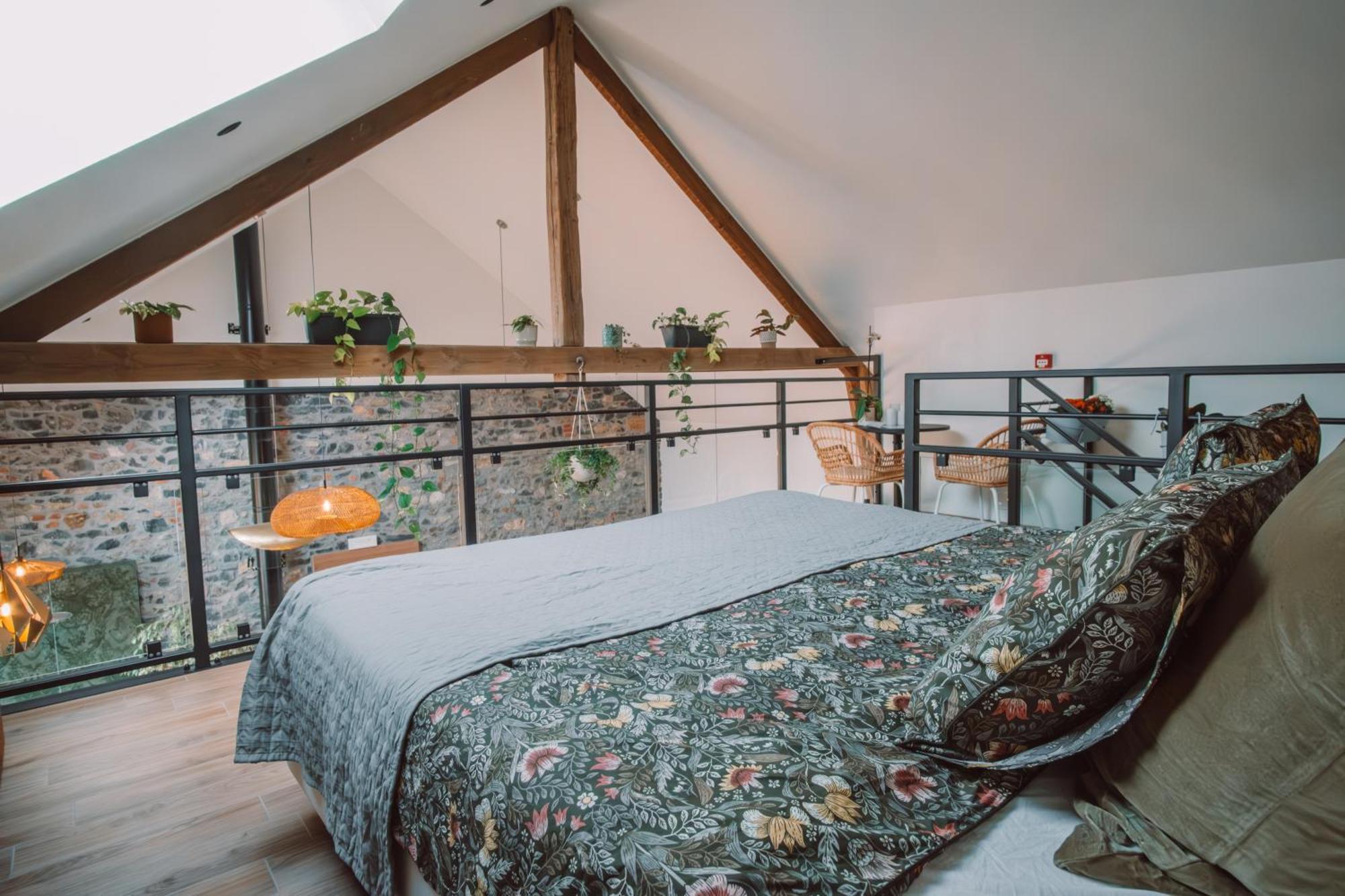 La Tour Obin Bed & Breakfast Philippeville Eksteriør bilde